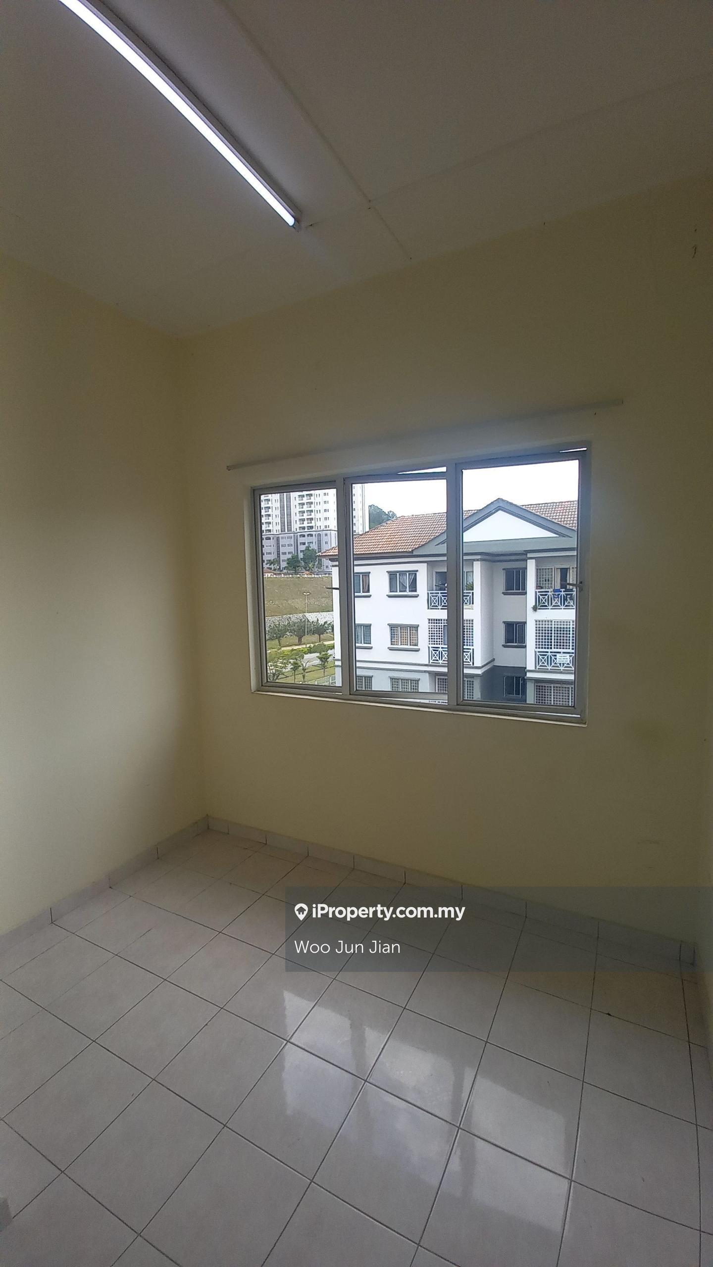 Pangsapuri untuk Dijual di Pangsapuri Sri Alpinia oleh JJ Woo - iProperty.com.my