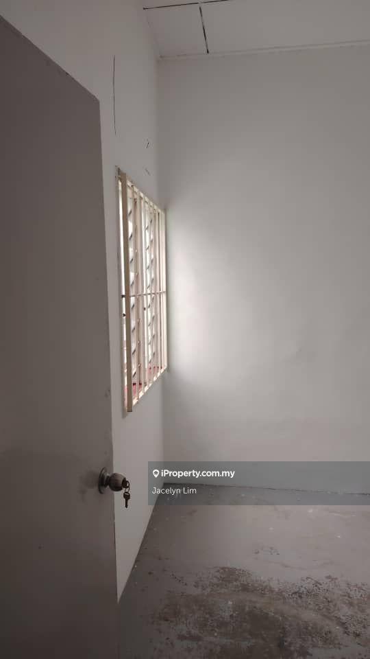 1-storey Terraced House for Rent in Batu 9, Cheras by Jacelyn Lim - iProperty.com.my