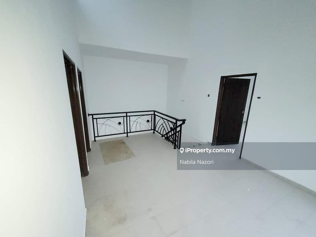 Rumah Berangkai 2 Tingkat untuk Dijual di Wakaf Bata, Machang oleh Nabila Nazori - iProperty.com.my