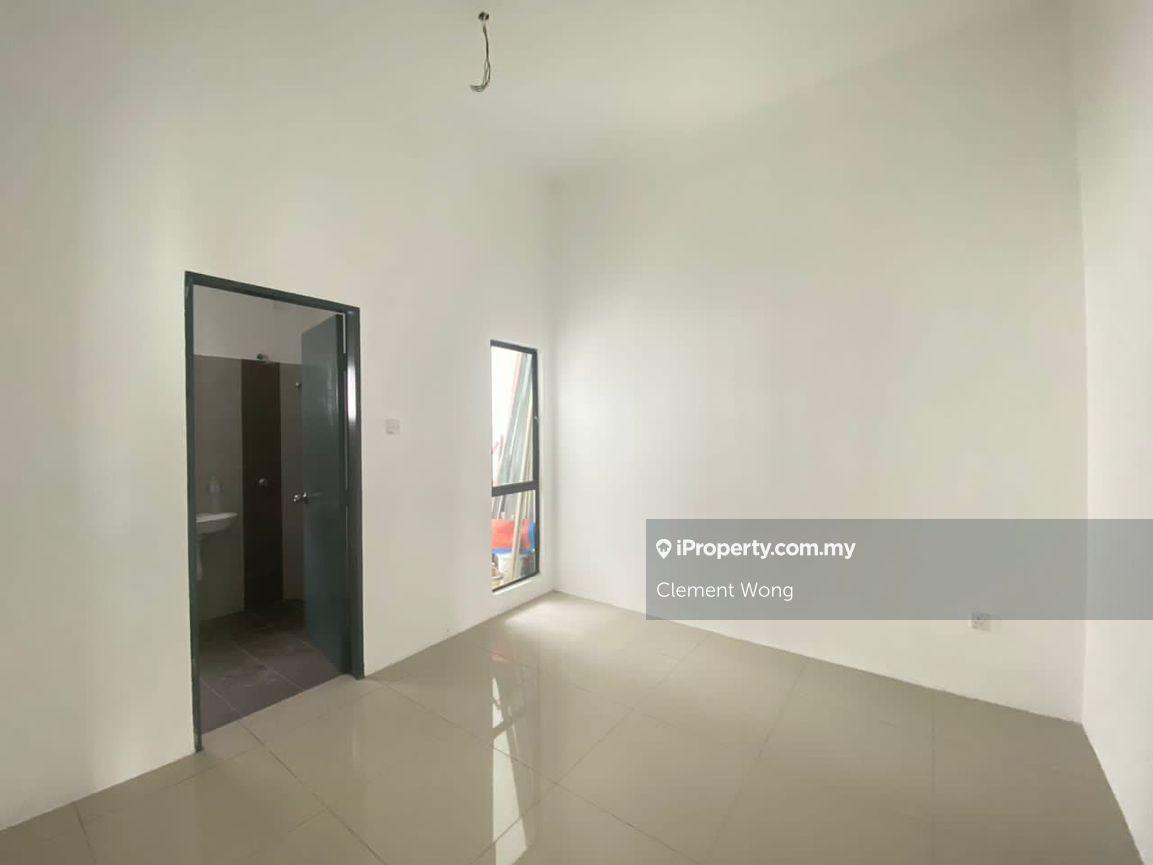 Semi-Detached House for Sale in Taman Scientex Rawang SEMI DETACHED Aeon Anggun, Rawang by Clement Wong - iProperty.com.my
