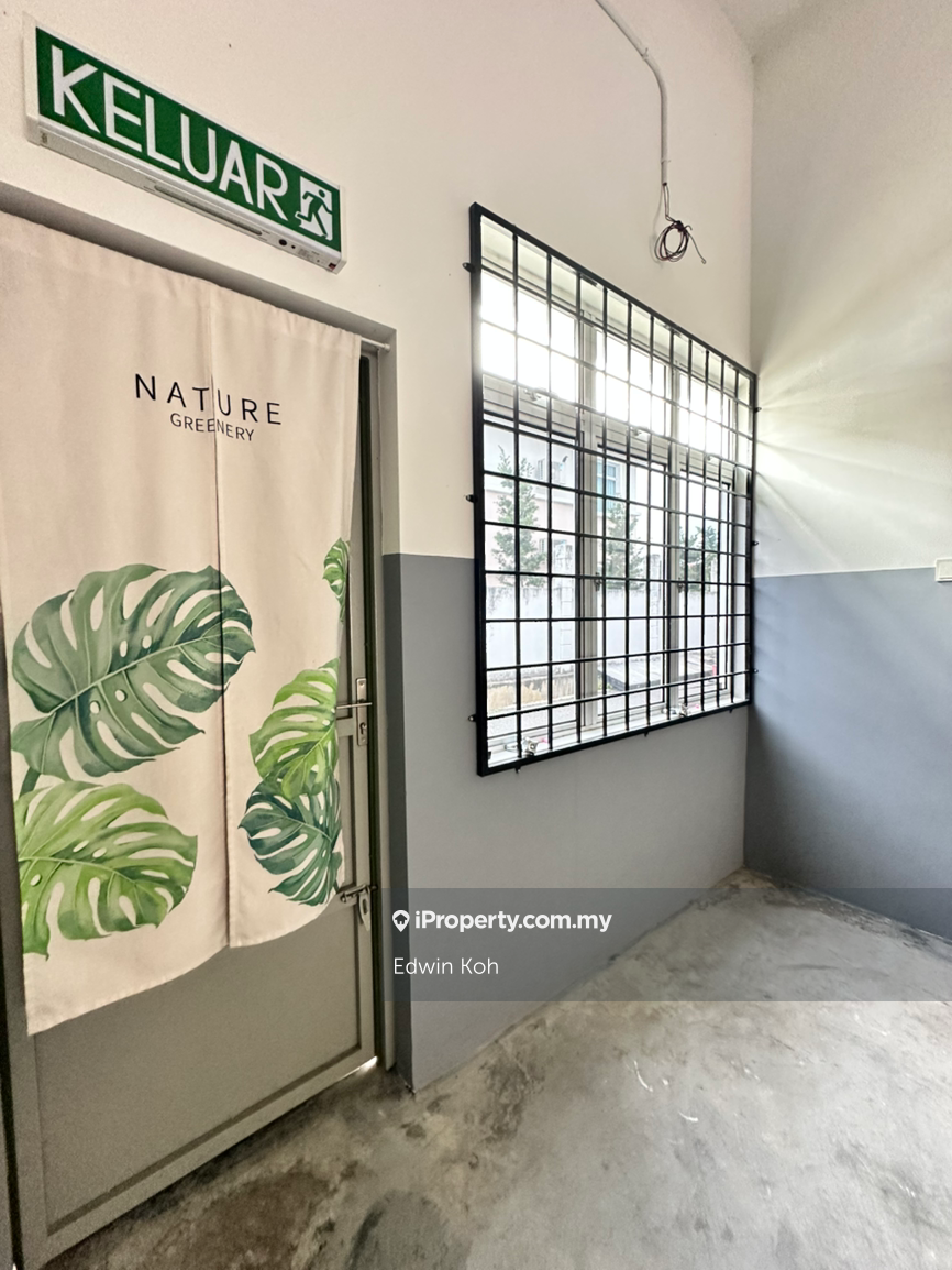 Shop for Rent in Taman Angkasa Nuri, Durian Tunggal by Edwin Koh - iProperty.com.my