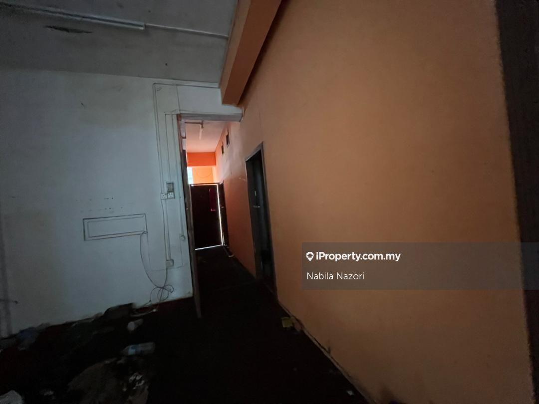 Shop-Office for Sale in Kota Bharu, Kelantan by Nabila Nazori - iProperty.com.my