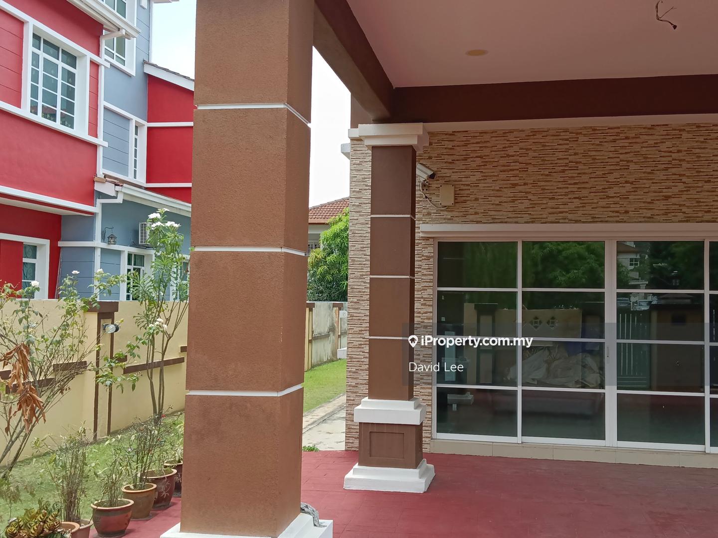 Bungalow House for Sale in Le Putra Avenue, Seri Kembangan by David Lee - iProperty.com.my