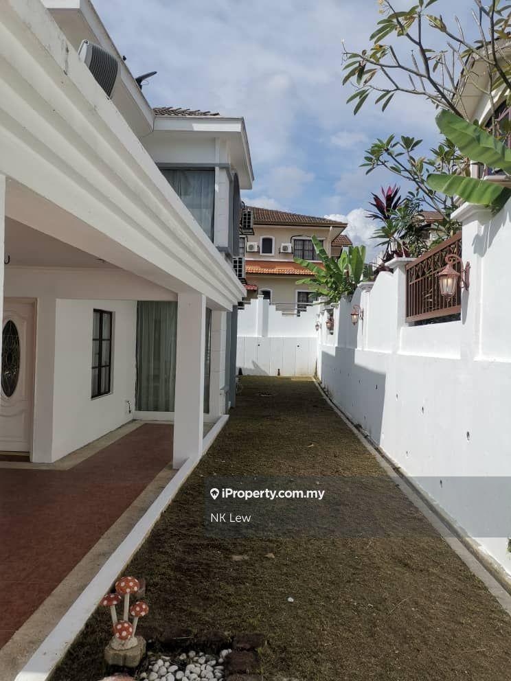 Rumah Berkembar untuk Dijual di Taman Lestari Mansion, Seri Kembangan oleh NK Lew - iProperty.com.my