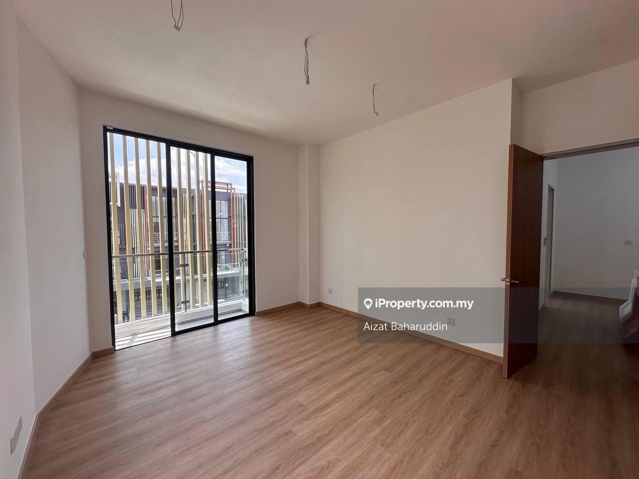 3-storey Terraced House for Sale in BANDAR PUCHONG JAYA, Puchong by Aizat Baharuddin - iProperty.com.my