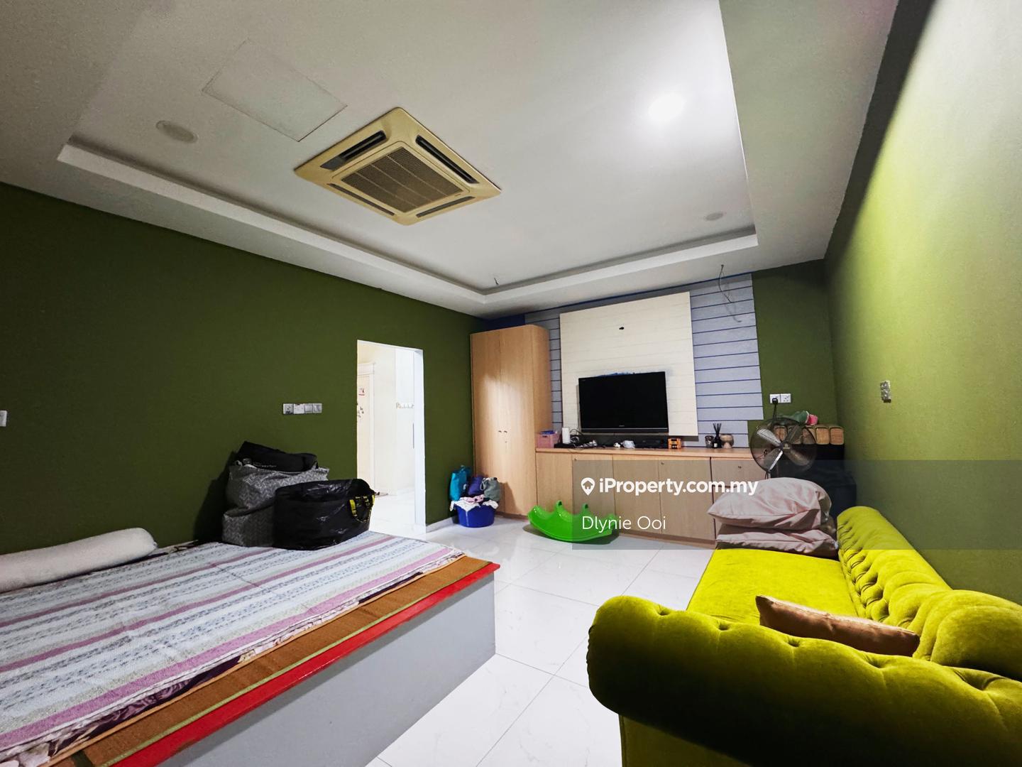 Bungalow House for Sale in Bandar Baru Sri Petaling, Sri Petaling by Dlynie Ooi - iProperty.com.my