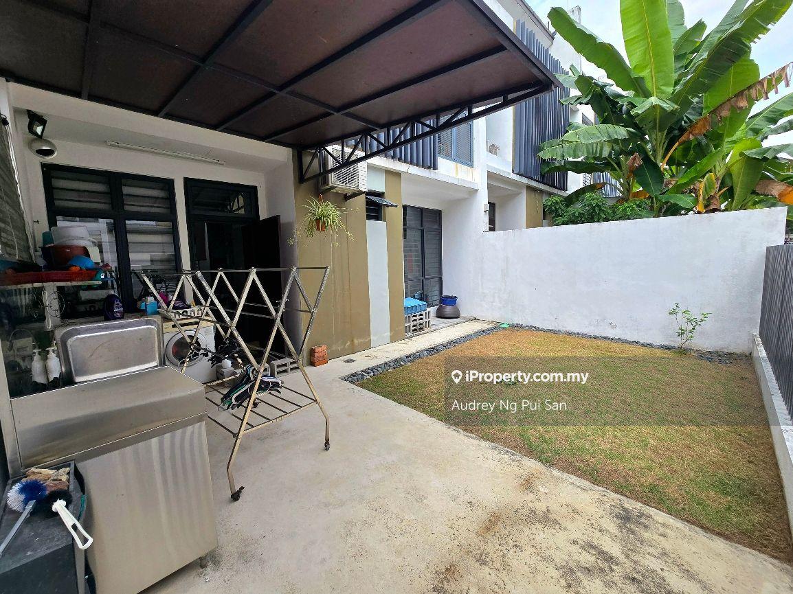 Rumah Berangkai 2 Tingkat untuk Dijual di Taman Glenmarie, Shah Alam oleh Audrey Ng - iProperty.com.my