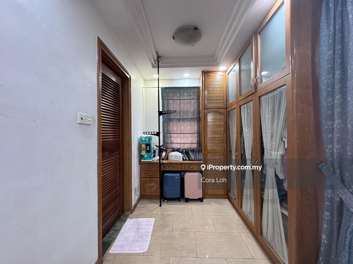 Condominium for Sale in The Straits View Condominium by Cora Loh - iProperty.com.my