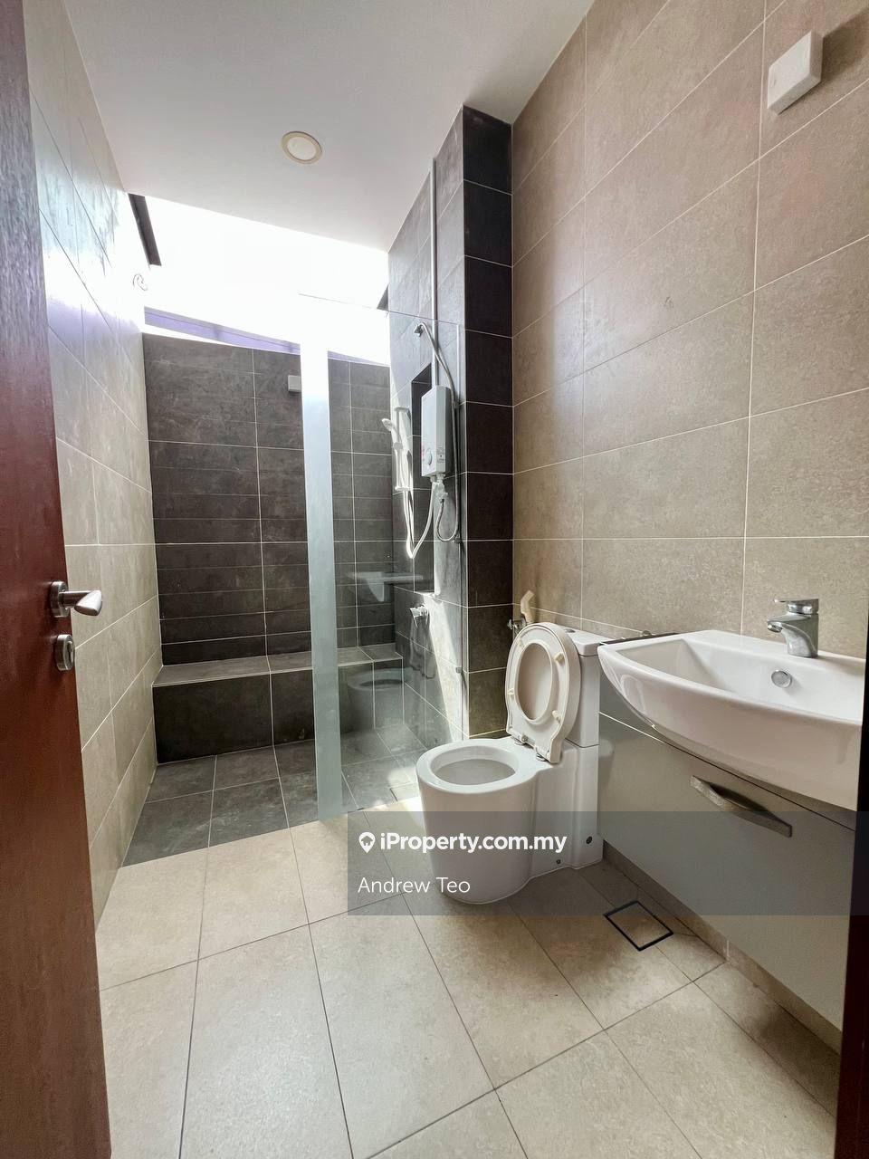 Bungalow House for Sale in Nusa Duta, Iskandar Puteri (Nusajaya) by Andrew Teo - iProperty.com.my