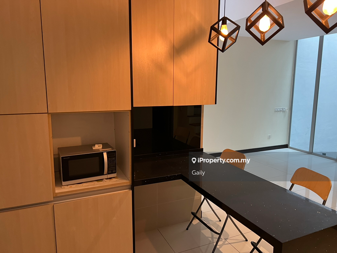 Rumah Berangkai 3 Tingkat untuk Dijual di Symphony Hills, Cyberjaya oleh Gaily - iProperty.com.my
