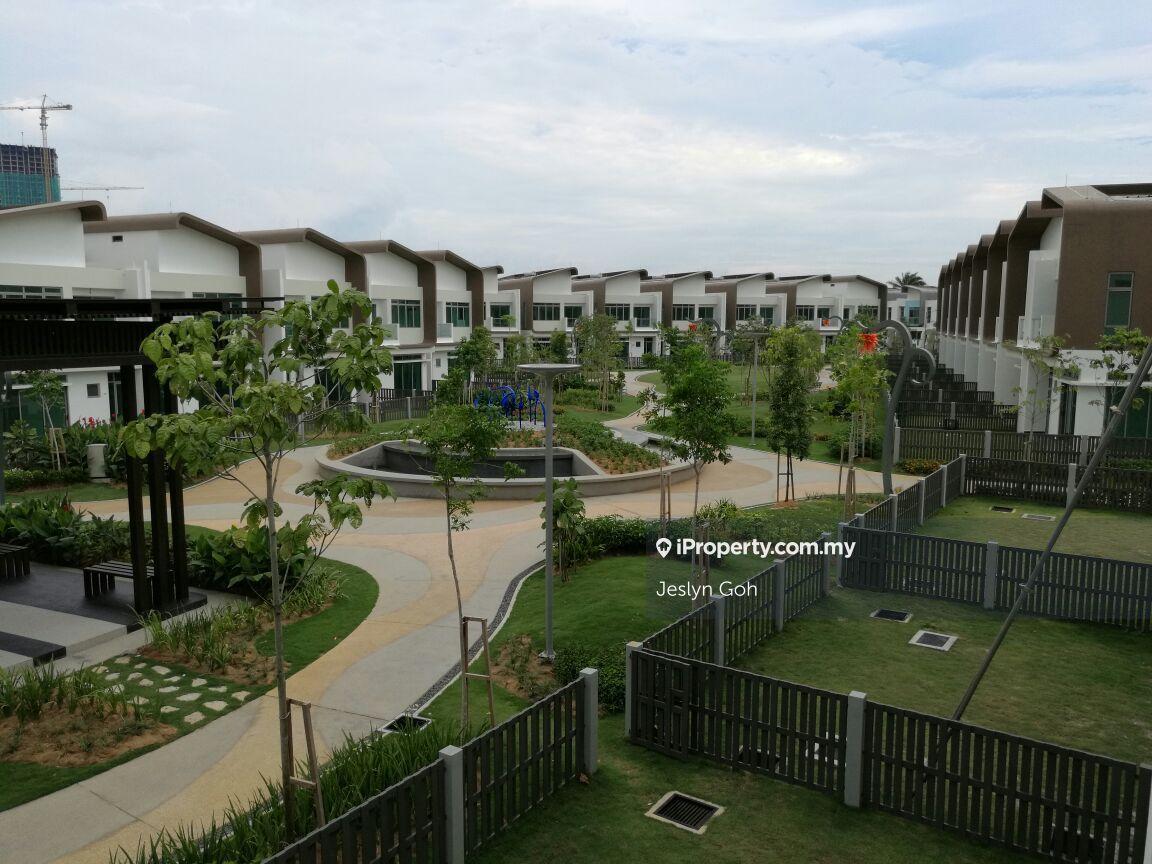 Rumah Berangkai 2 Tingkat untuk Disewa di Setia Eco Glades, Cyberjaya oleh Jeslyn Goh - iProperty.com.my