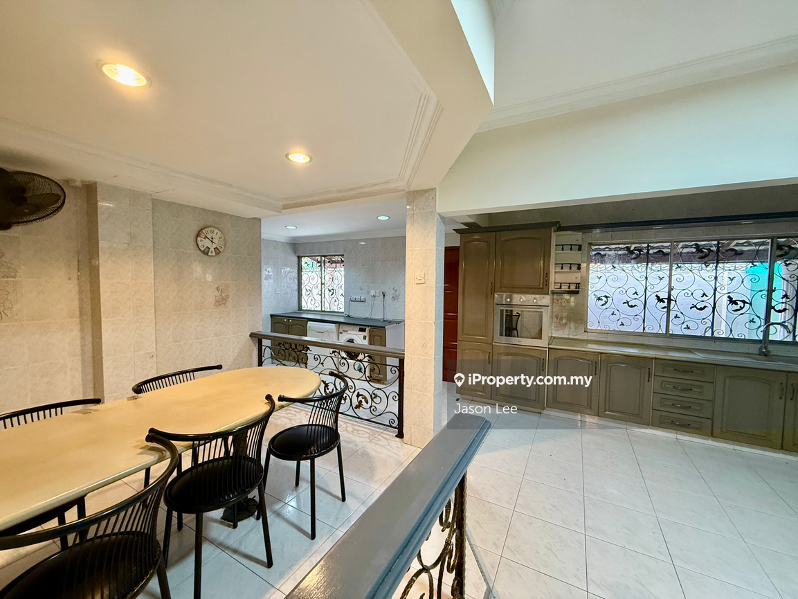 Bungalow House for Sale in Taman Bangsar, Bangsar by Jason Lee - iProperty.com.my