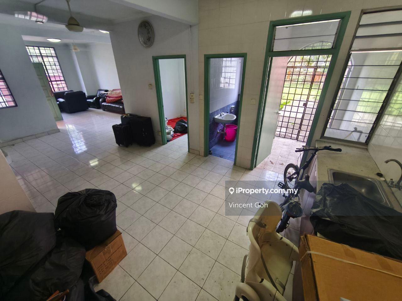 Rumah Berkembar untuk Dijual di Bukit Rahman Putra, Sungai Buloh oleh Vincent Goh - iProperty.com.my