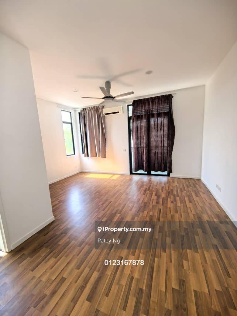Rumah Berangkai 2 Tingkat untuk Dijual di Eco Majestic, Semenyih oleh Patcy Ng - iProperty.com.my