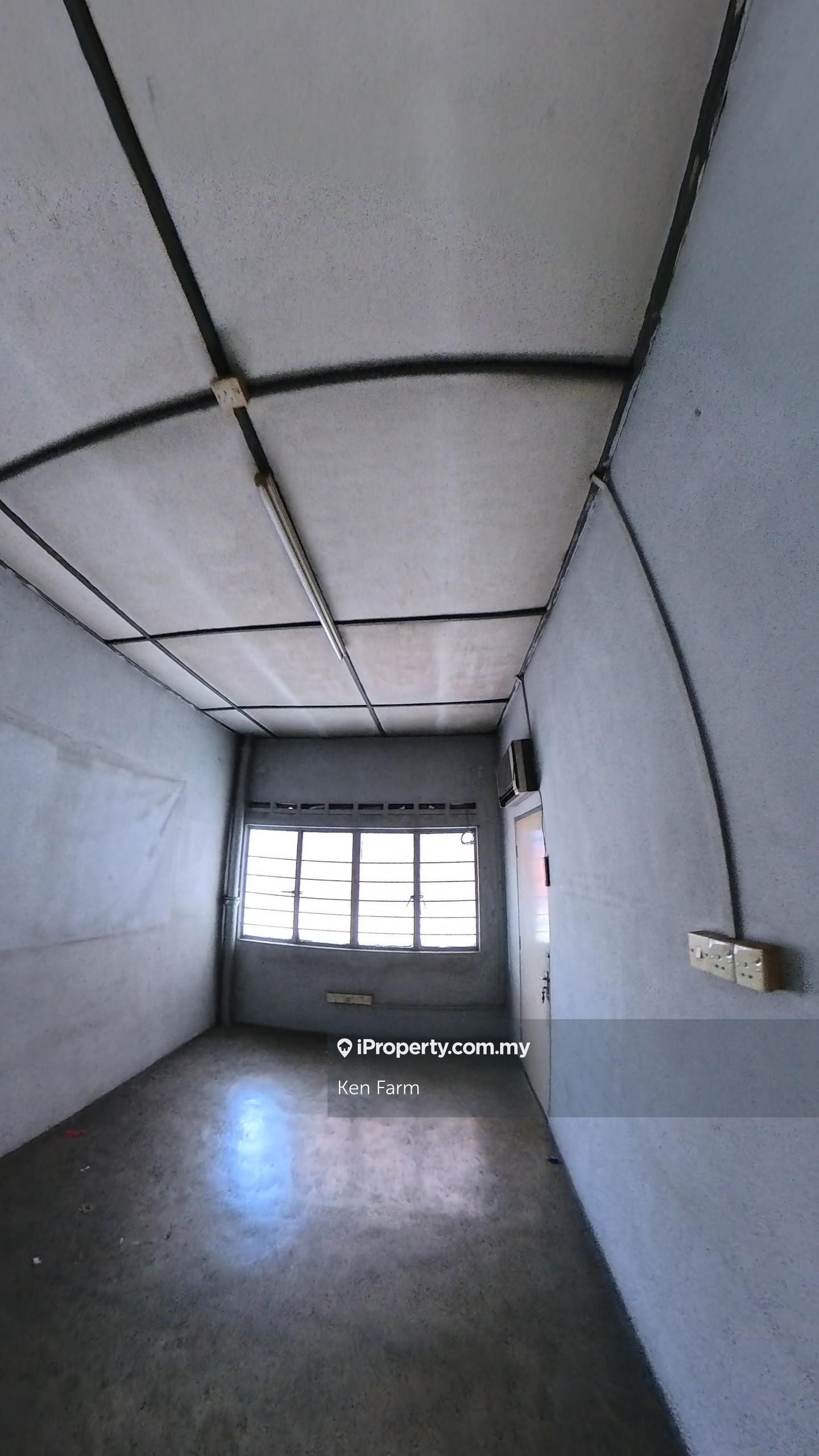 Kedai untuk Disewa di Taman Lian Hoe, Kuchai Lama oleh Ken Farm - iProperty.com.my