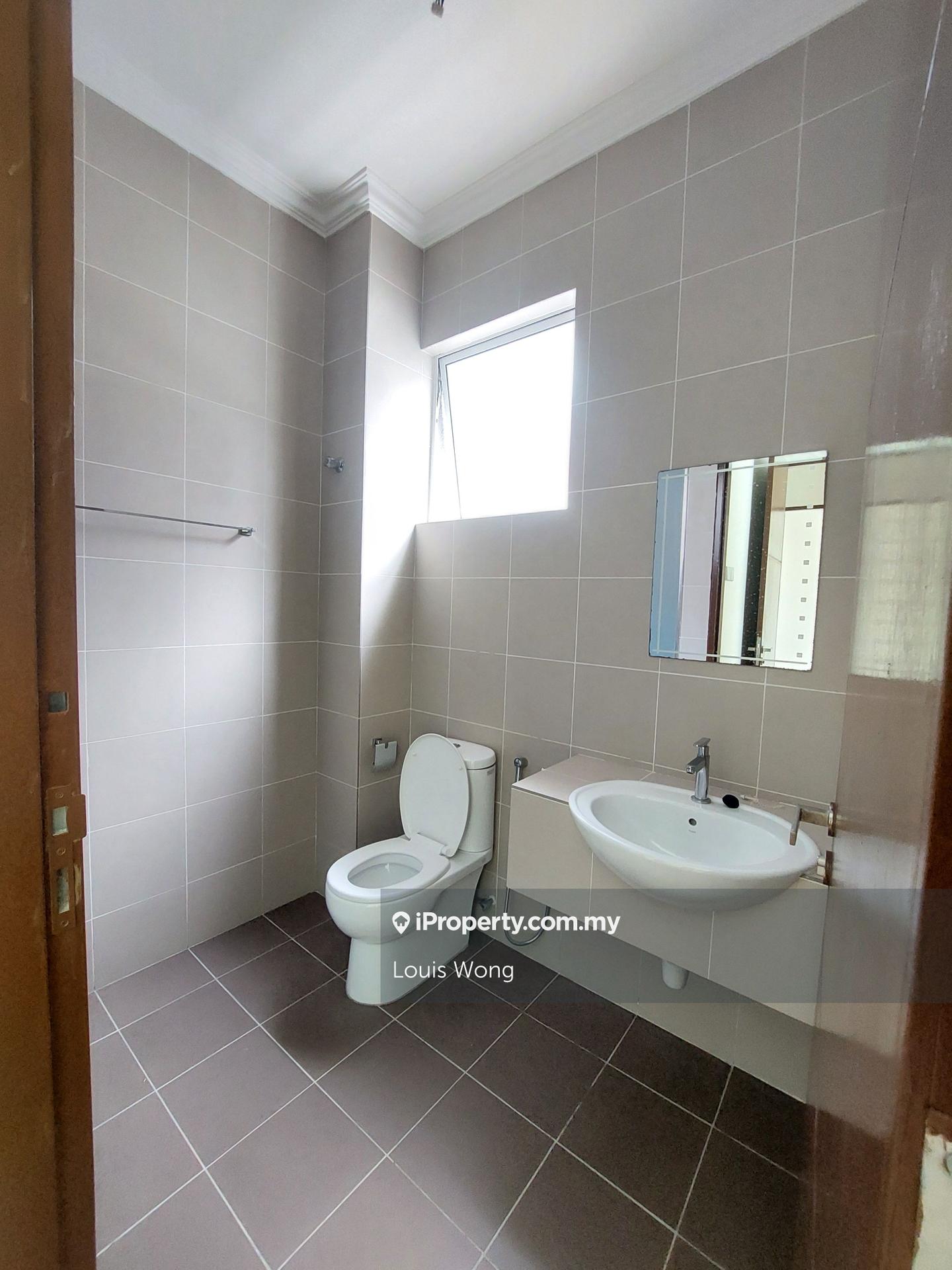 Rumah Berkembar untuk Disewa di Bandar Tun Hussein Onn, Cheras oleh Louis Wong - iProperty.com.my