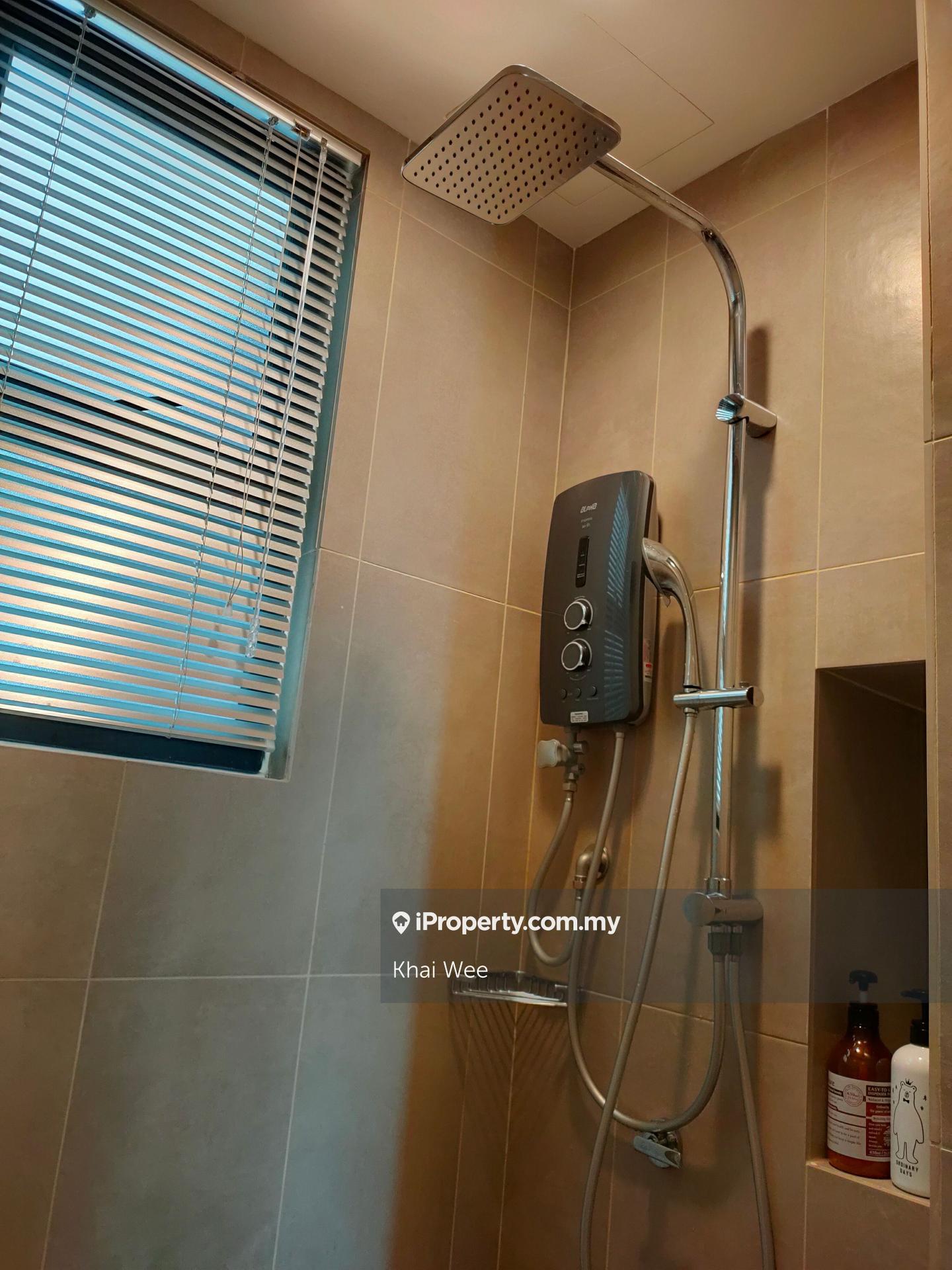 Service Residence for Rent in Timur Bay Seafront Residence by Khai Wee - iProperty.com.my