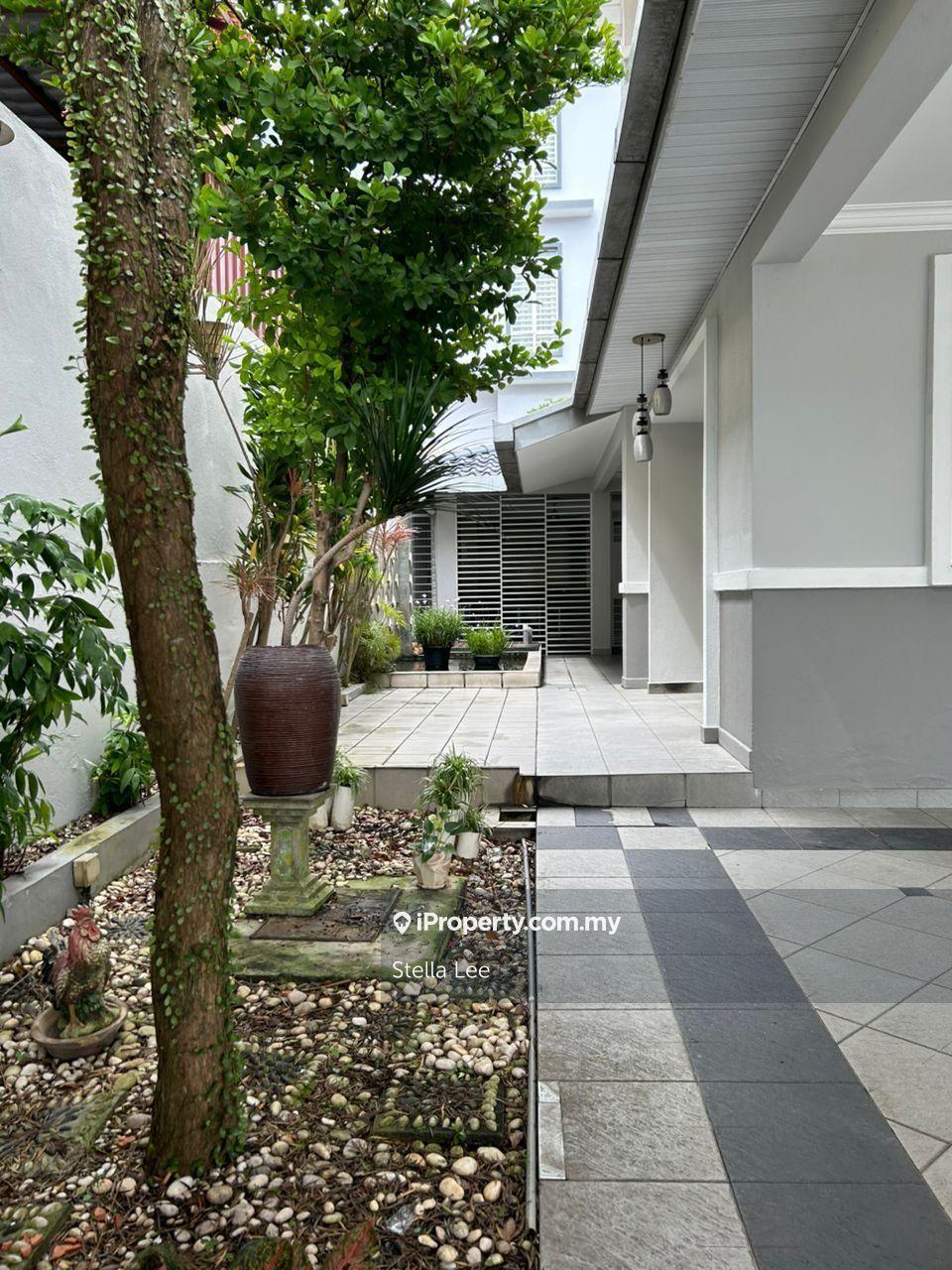 Bungalow House for Sale in Bandar Mahkota Cheras, Cheras by Stella Lee - iProperty.com.my