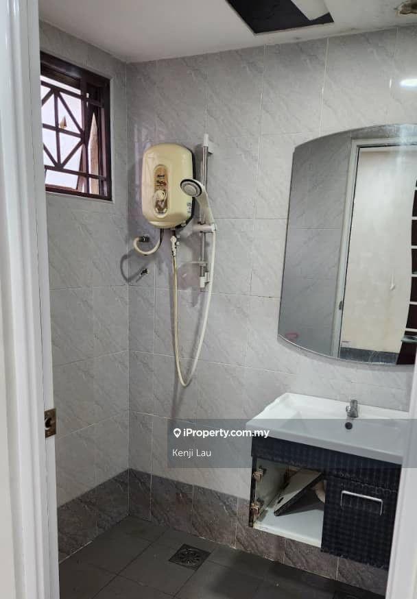 Kondominium untuk Dijual di Palm Spring @ Damansara oleh Kenji Lau - iProperty.com.my