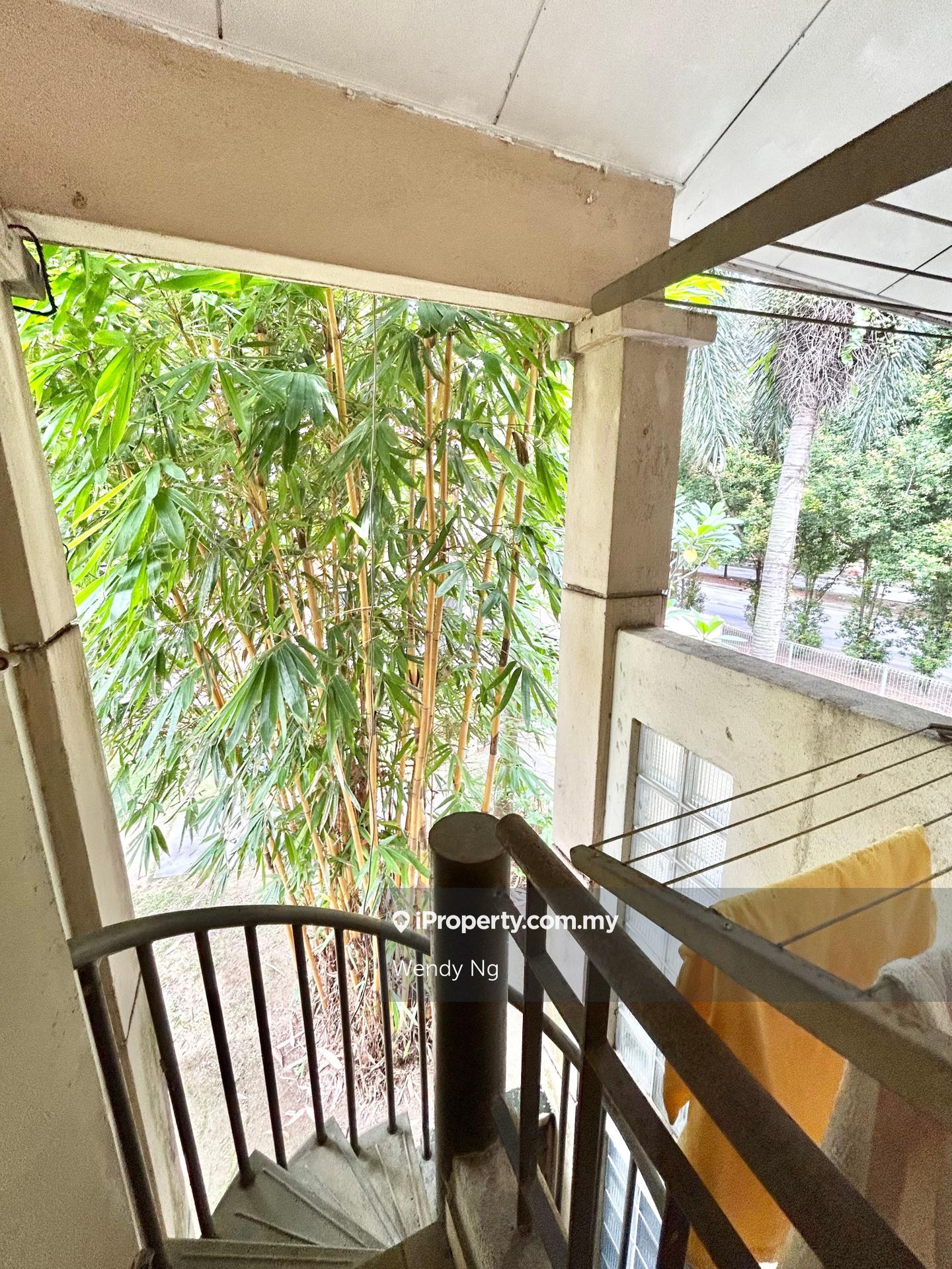 Townhouse for Sale in Sunway Damansara, Kota Damansara by Wendy Ng - iProperty.com.my