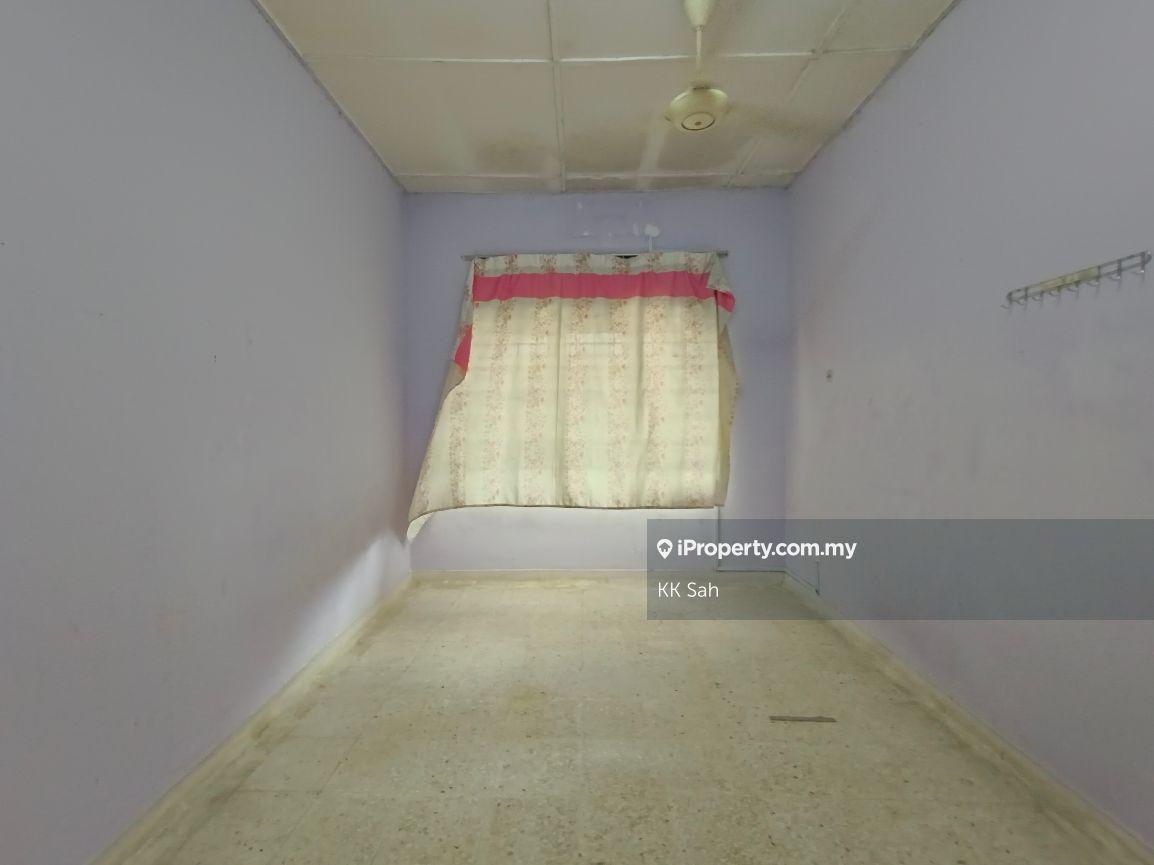 Rumah Berangkai 1 Tingkat untuk Dijual di gh13c, Kajang oleh KK Sah - iProperty.com.my