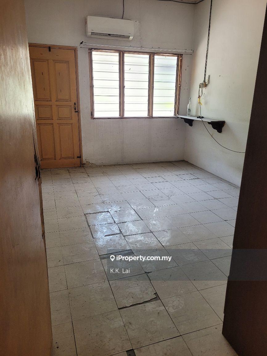 Rumah Berangkai 2 Tingkat untuk Dijual di Salak South Garden, Salak South oleh K.K. Lai - iProperty.com.my