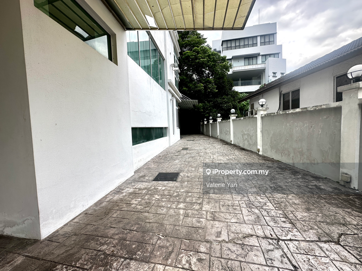 Banglo untuk Dijual di Damansara Heights, Damansara Heights oleh Valerie Yan - iProperty.com.my