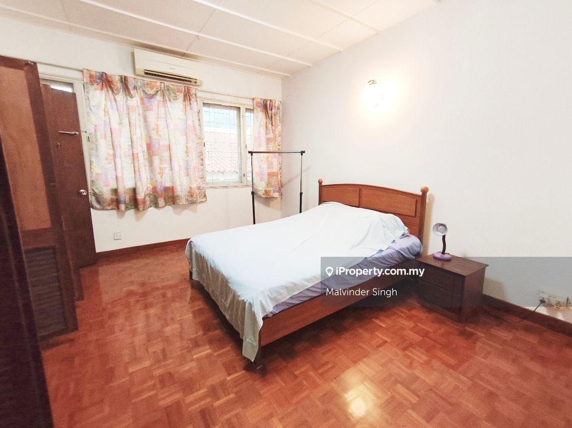 Banglo untuk Dijual di Ukay Heights, Ampang oleh Mel Walia - iProperty.com.my