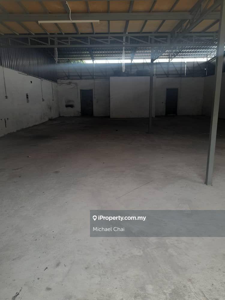 Kilang Teres untuk Disewa di Jalan Kampung Baru,, Puchong oleh Michael Chai - iProperty.com.my