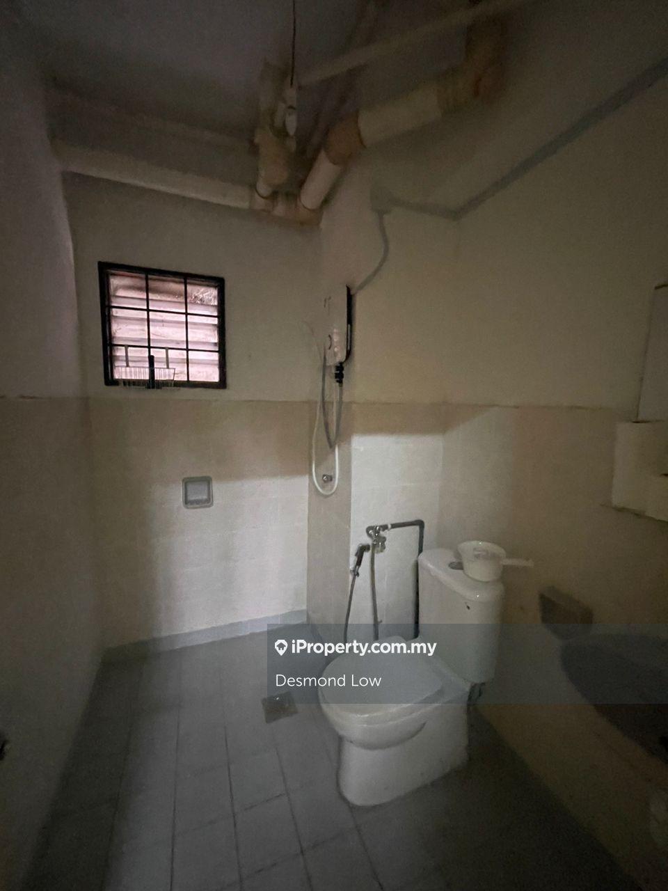 Condominium for Rent in Bayu Tasik 1 by Desmond Low - iProperty.com.my