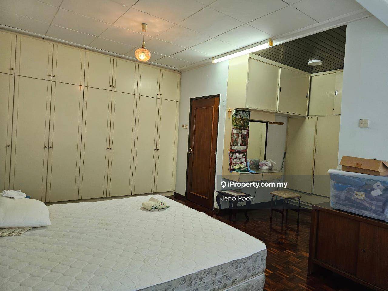 Semi-Detached House for Sale in Taman Desa, Kuala Lumpur by Jeno Poon - iProperty.com.my