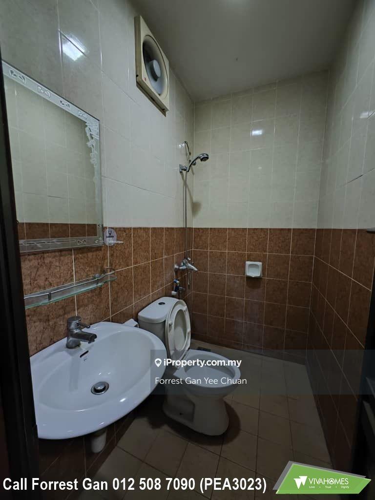 Rumah Berkembar untuk Disewa di Bandar Bukit Tinggi, Klang oleh Forrest Gan Yee Chuan - iProperty.com.my