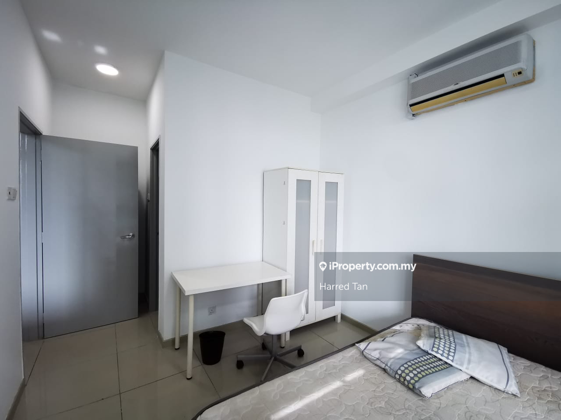 Service Residence for Rent in Centrestage Designer Suite by Harred Tan - iProperty.com.my