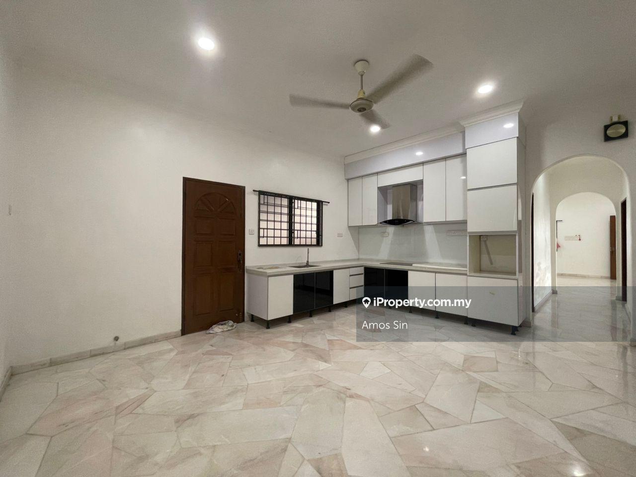 Semi-Detached House for Sale in Taman Kampar, George Town by Amos Sin - iProperty.com.my