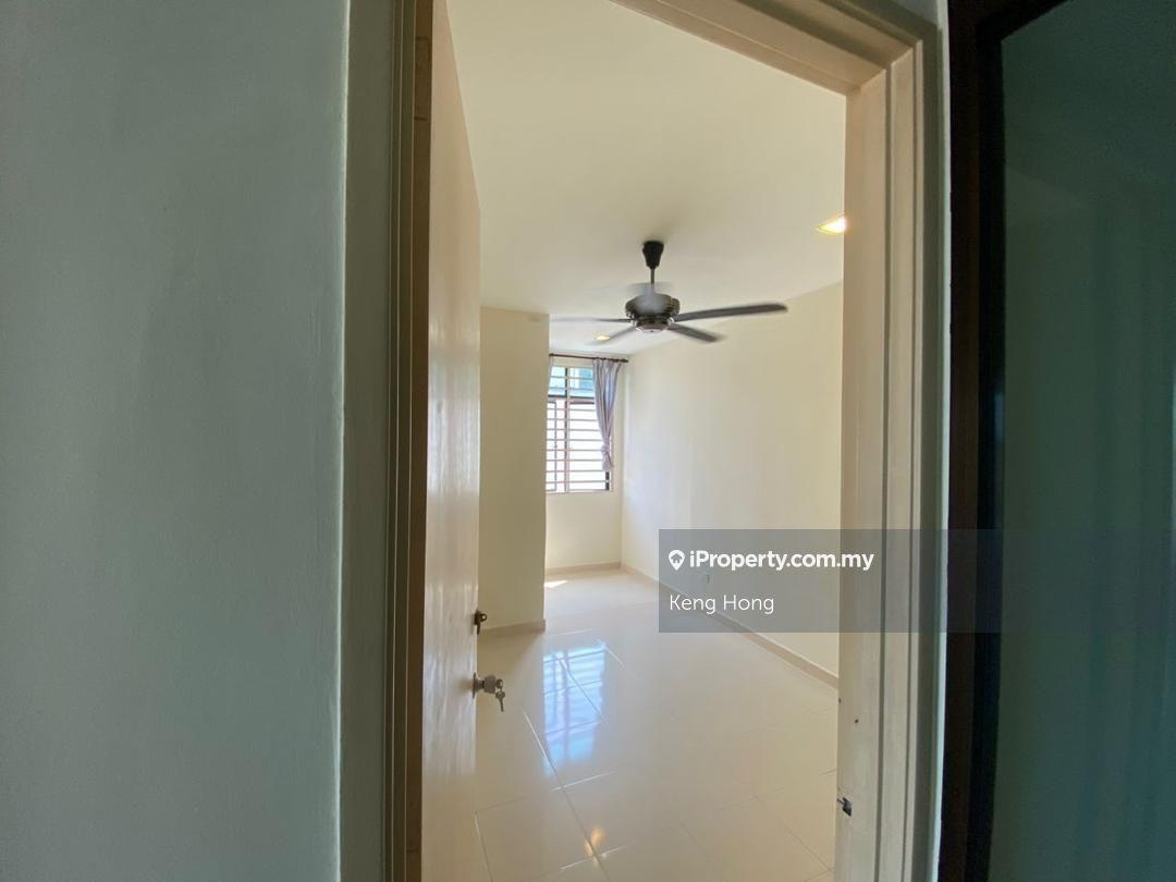 Rumah Berangkai 2.5 Tingkat untuk Dijual di Ampang Saujana, Ampang oleh Keng Hong - iProperty.com.my