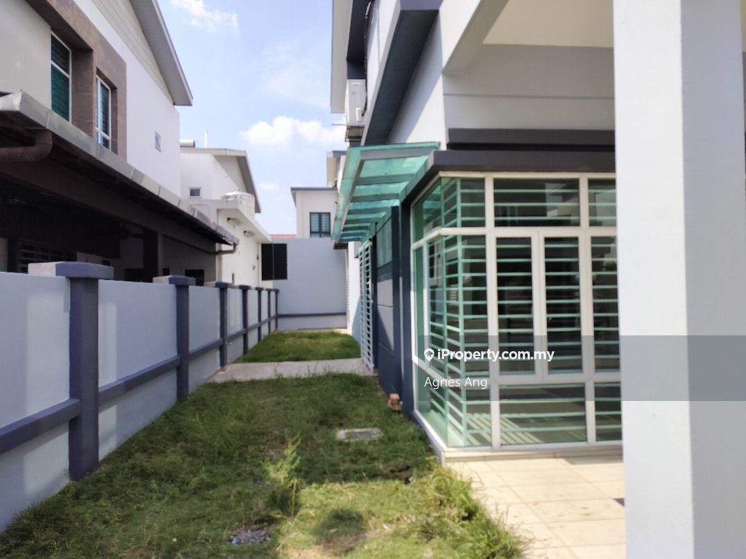 Cluster House for Sale in Canary garden, Klang by Agnes Ang - iProperty.com.my
