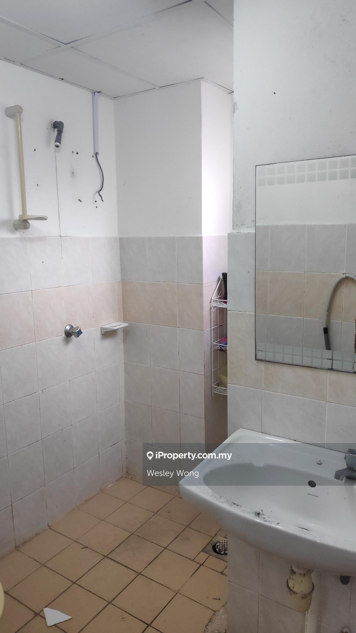 Apartment for Sale in Crystal Tower (Pangsapuri Kristal) by Wesley Wong - iProperty.com.my