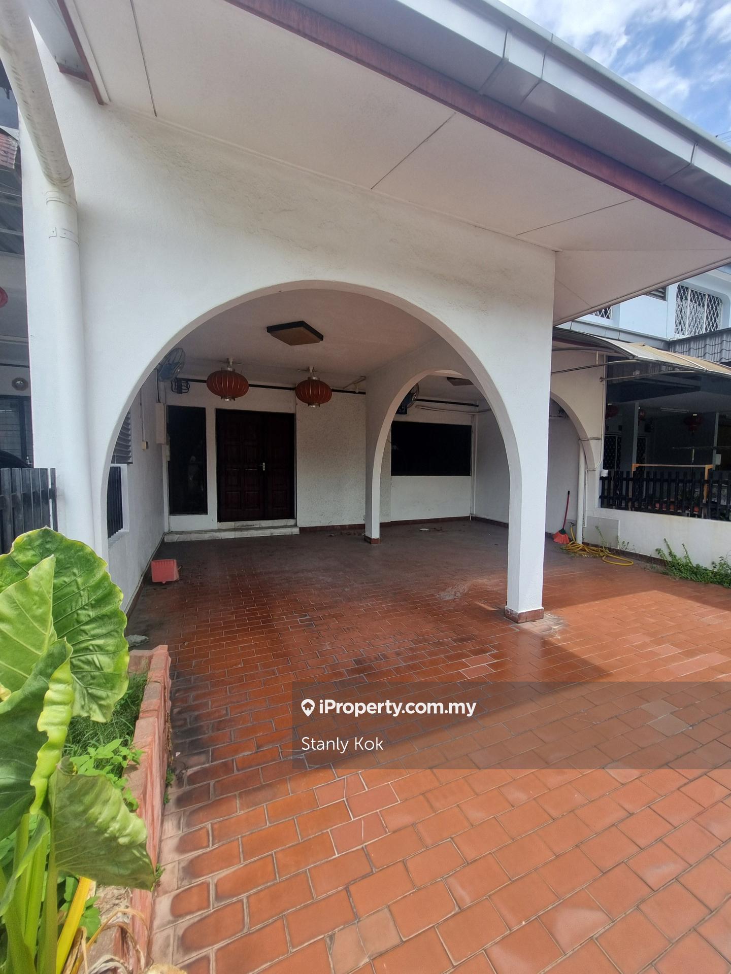 2-storey Terraced House for Sale in Taman Rapat Indah, Ipoh by Stanly Kok - iProperty.com.my