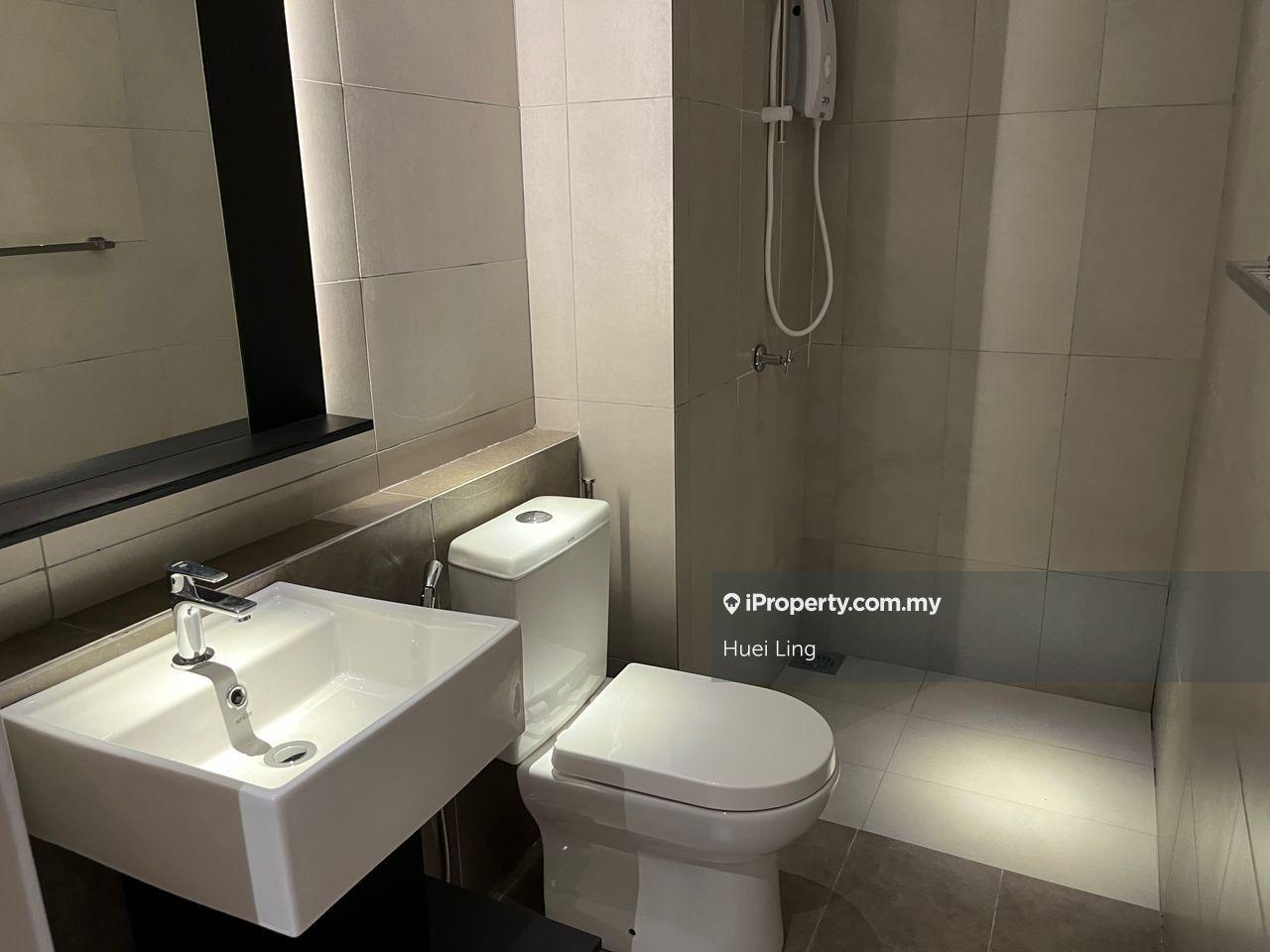 Condominium for Sale in Sanderling Lakefront by Huei Ling - iProperty.com.my