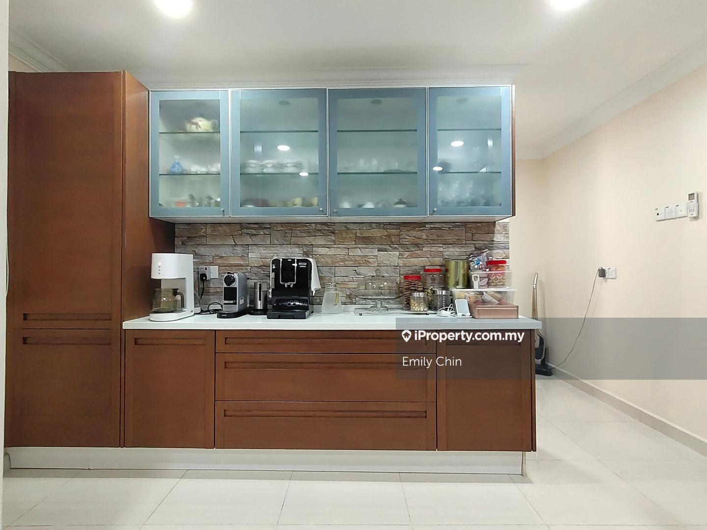 Semi-Detached House for Sale in Kelana Jaya, Petaling Jaya by Emily Chin - iProperty.com.my