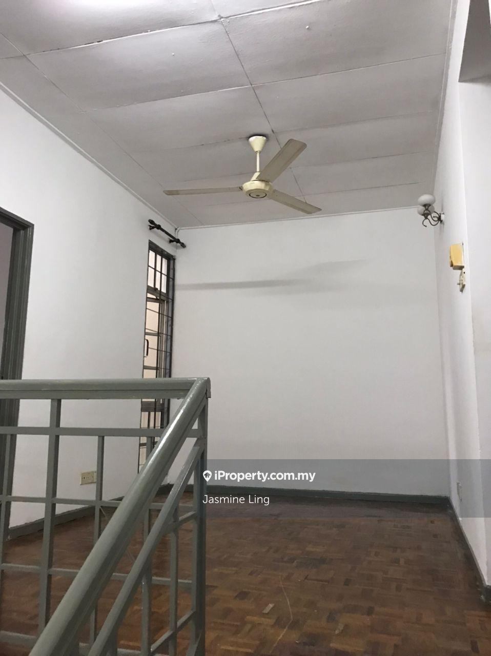 Rumah Berangkai 2 Tingkat untuk Dijual di Bk5, Bandar Kinrara, Puchong, Bandar Kinrara oleh Jasmine Ling - iProperty.com.my