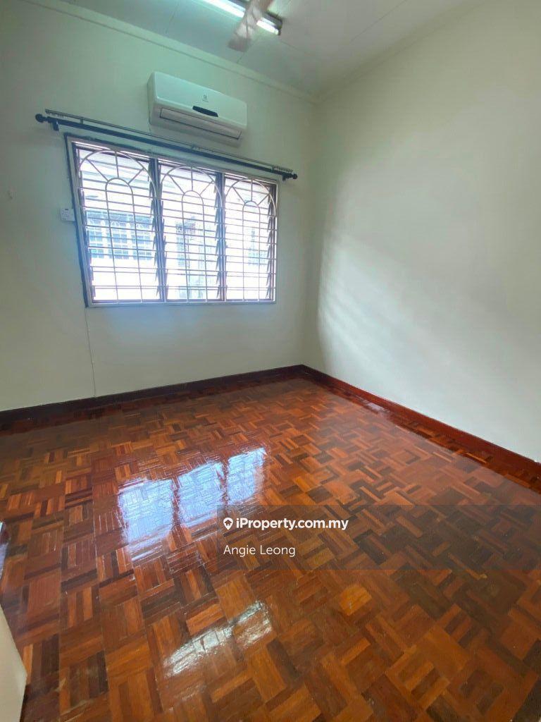 Rumah Berangkai 2 Tingkat untuk Disewa di Subang Jaya, Selangor oleh Angie Leong - iProperty.com.my