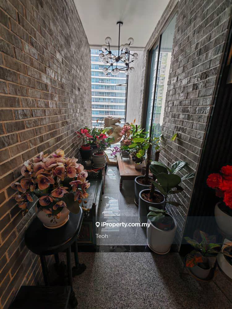 Service Residence for Sale in Suria Stonor by Teoh - iProperty.com.my