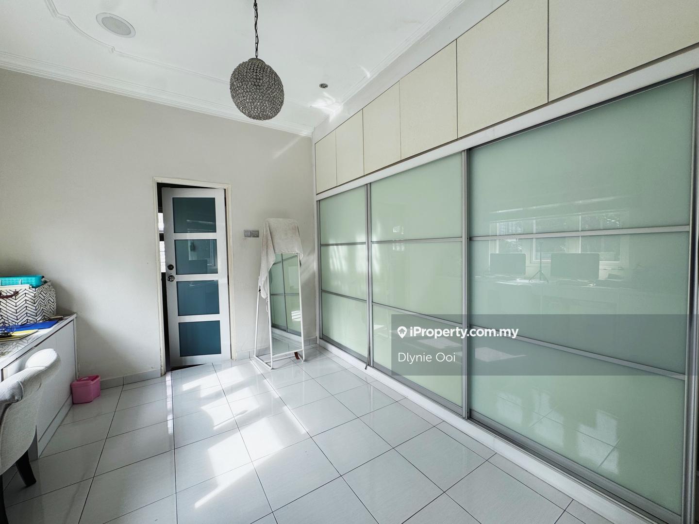Bungalow House for Sale in Bandar Baru Sri Petaling, Sri Petaling by Dlynie Ooi - iProperty.com.my