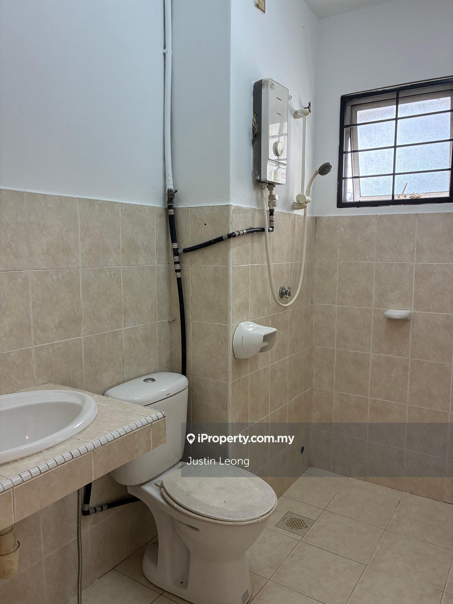 Rumah Berangkai 3 Tingkat untuk Dijual di Taman Suria Setapak, Setapak oleh Justin Leong - iProperty.com.my