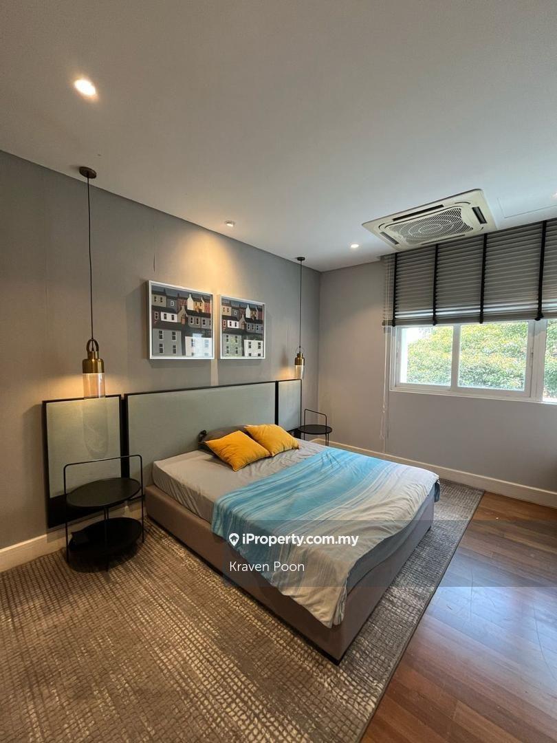 Rumah Bandar untuk Dijual di East Residence KLGCC Resort, Bukit Kiara, Bandar Sri Damansara oleh Kraven Poon - iProperty.com.my