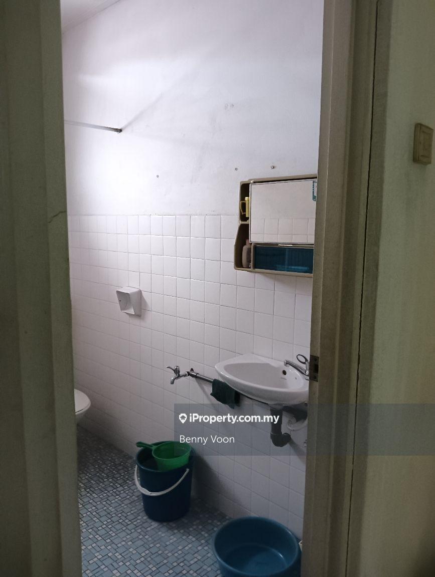 Semi-Detached House for Sale in Taman Kinta, Ipoh by Benny Voon - iProperty.com.my