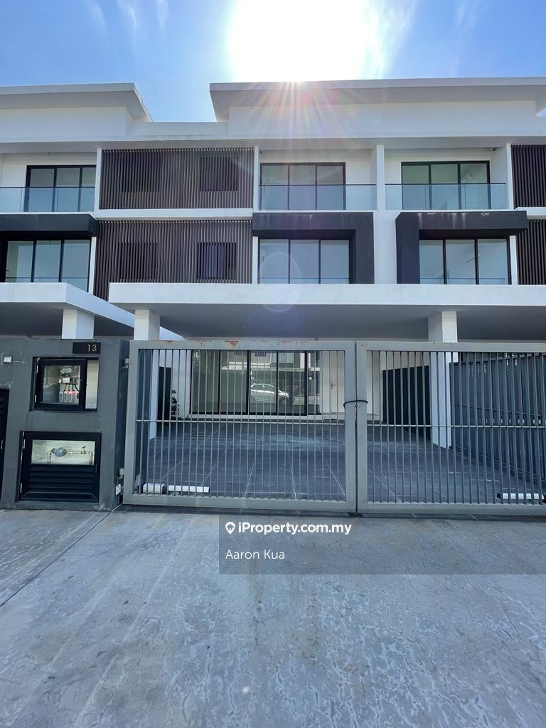 3-storey Terraced House for Sale in Bandar Mahkota Cheras, Cheras by Aaron Kua - iProperty.com.my