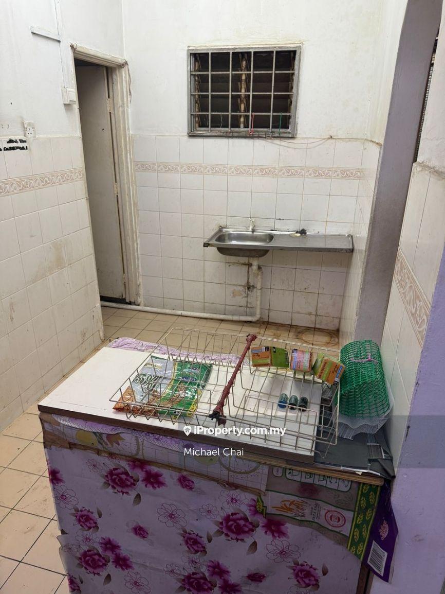 Flat for Rent in Sri Begonia by Michael Chai - iProperty.com.my