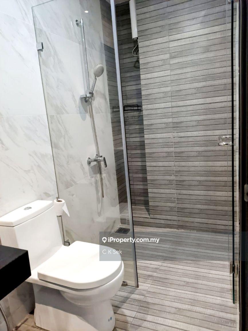 Residensi Servis untuk Disewa di Emporis oleh C K Sek - iProperty.com.my